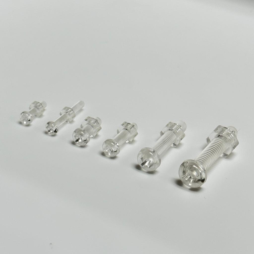 CLEAR PLASTIC SCREWS (ROUND)
